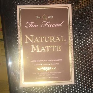 Too faced natural matte palette
